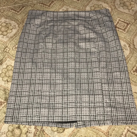 Michael Kors Dresses & Skirts - 3/$20 🌼 Plaid Skirt